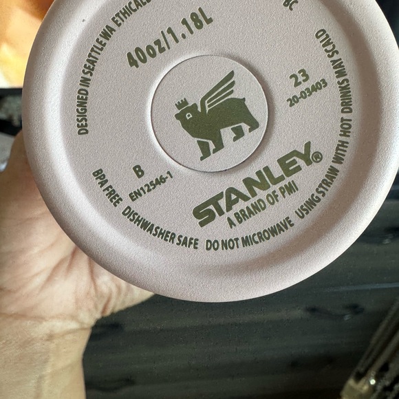 Stanley Lavender Stitch Floral 40oz Tumbler - Picture 5 of 6